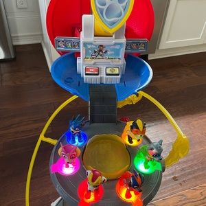 Paw patrol tower and vehicles (mighty pups)